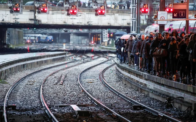 Nekateri prastari privilegiji niso danes nič drugega kot smešen anahronizem &ndash; resda trdovratno živ.&nbsp;FOTO: Reuters