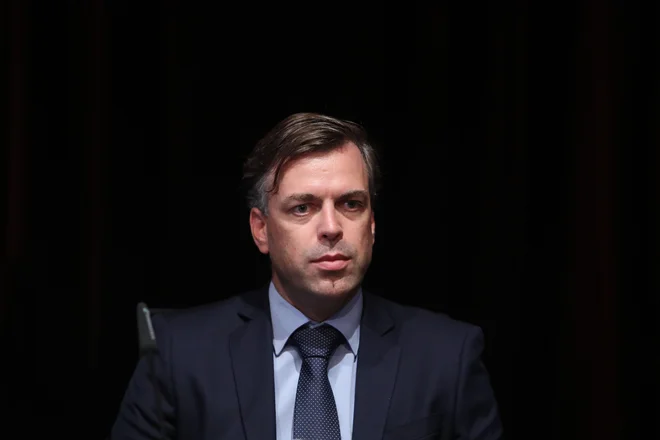 Ureditev šmihelske obvoznice bo stala približno milijon evrov, pravi novomeški župan <strong>Gregor Macedoni</strong>. Foto Simona Fajfar/Delo