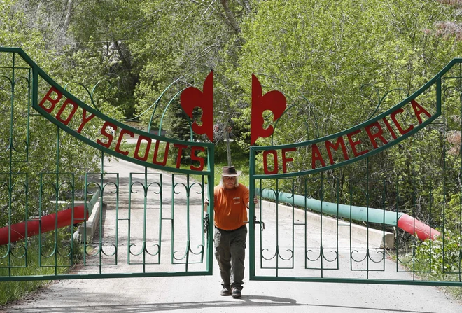 The Boy Scouts of America se srečujejo z vedno obsežnejšimi obtožbami zaradi spolnih zlorab otrok. FOTO: George Frey/ Afp