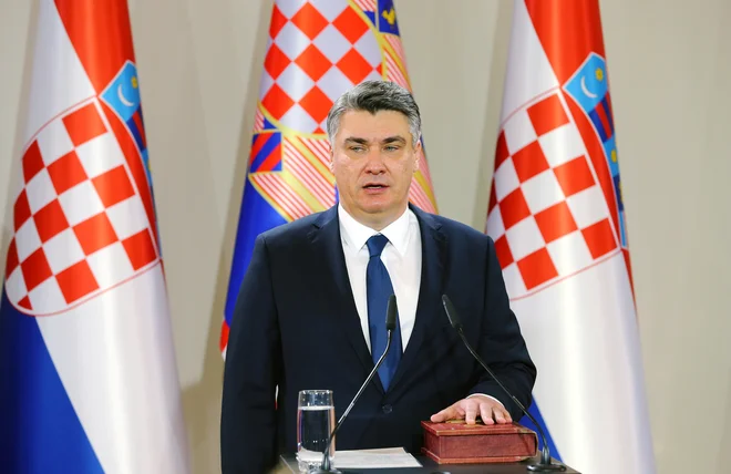 Zoran Milanović je zaprisegel kot novi predsednik Hrvaške. FOTO: Antonio Bronic/Reuters