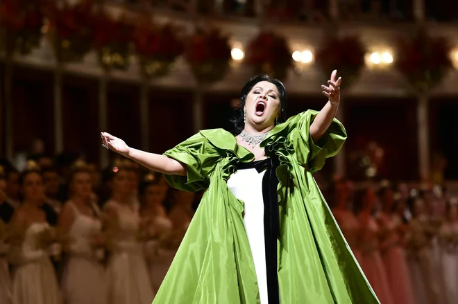 Glavna zvezda večera je bila sopranistka Ana Netrebko. FOTO: Hans Punz/AFP