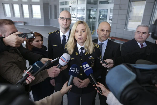 Tatjana Bobnar je glede sumov morebitnih kaznivih dejanj v primerih domnevnega vohunjenja poudarila, da predkazenski postopek vodijo zoper osebe izven policije. FOTO: Jože Suhadolnik/Delo