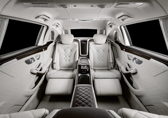 Notranjost sodobnega pullmana. FOTO: Daimler