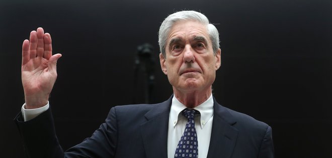 Posebni preiskovalec Robert Mueller. FOTO: Jonathan Ernst/Reuters
