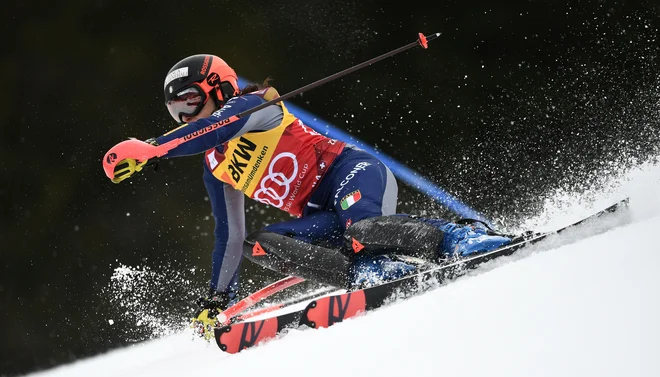 Brignonejeva je v življenjski formi in izvrstna v kombinaciji. Dobila je še četrto kombinacijsko tekmo po vrsti. FOTO: AFP