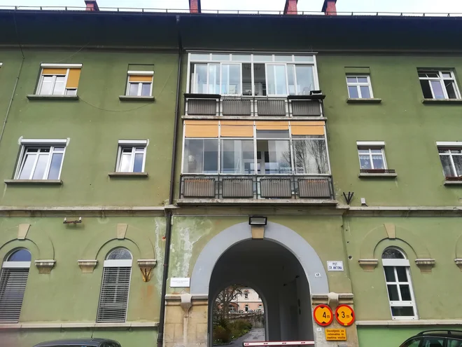 Psihiatrična bolnišnica Idrija ima oddelke za zdravljenje odvisnosti. FOTO: Anja Intihar