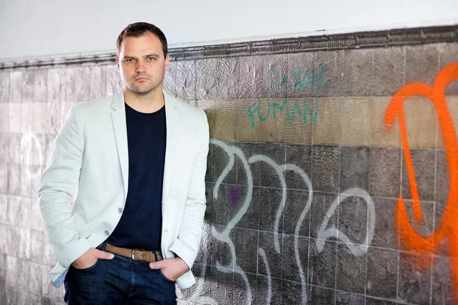 O zadnjih dveh romanih hrvaškega pisatelja Kristiana Novaka bi lahko dejali, da sta veliki in posebni literarni mojstrovini. Foto Mirko Cvjetko