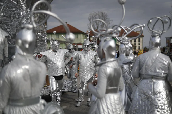 30. pustni karneval na Viru pri Domžalah. FOTO: Leon Vidic/Delo