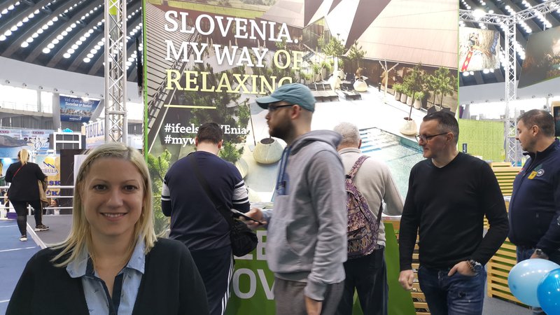 Fotografija: Slovenija je poleg zdravilišč na sejmu ponujala smučišča, neokrnjeno naravo in gastronomijo. Na fotografiji: Žive Vincetič iz STO. Foto Milena Zupanič