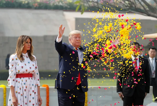 Ameriški park ob spomeniku Mahatmu Gandhiju. FOTO: Alexander Drago Reuters