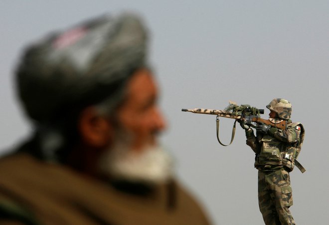 ZDA in talibi so se v Dohi pogajali od leta 2018. FOTO: Ahmad Masood/Reuters