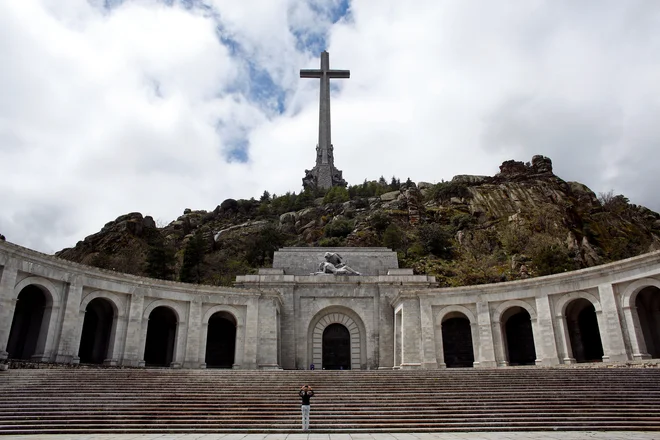 Dolina padlih je največje množično grobišče v Španiji, ki je od Madrida oddaljeno slabih 60 kilometrov. FOTO: Paul Hanna/Reuters