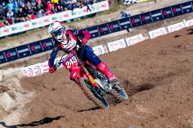 Tim Gajser je imel smolo na prvi vožnji. FOTO: Honda Racing