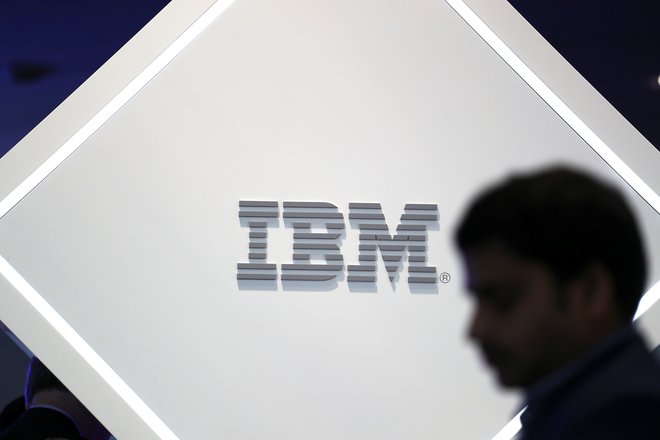 IBM je svoje zaposlene ponovno pozval, naj delajo od doma. FOTO: Sergio Perez/Reuters