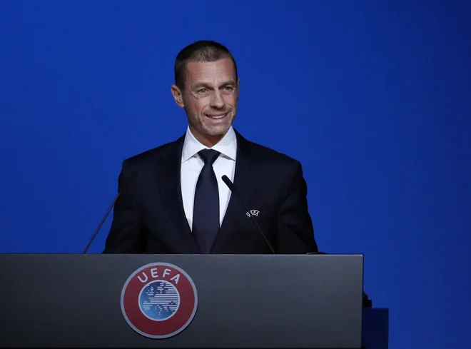 Aleksander Čeferin je v dobro pripravljenem govoru odprl prav tovrstne tematike in znova poudaril, da je ključni izziv Uefe zaščititi nogometno igro. FOTO: Reuters