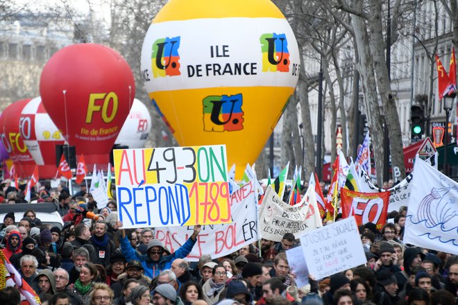 Za 31. marec so napovedali stavko in množične proteste po vsej Franciji. FOTO: AFP
