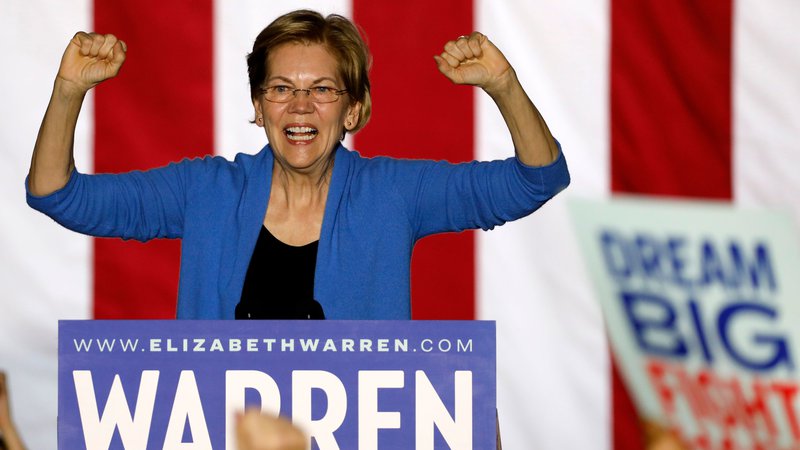 Fotografija: Nesojena demokatska predsedniška kandidatka Elizabeth Warren. FOTO: Jeff Kowalsky/Afp