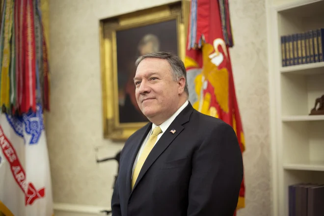 Zunanji minister Mike Pompeo bo po naročulu Trumpa nemudoma odpotoval v Rijad. FOTO: Pablo Martinez Monsivais/Ap