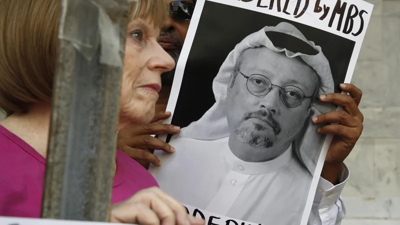 Fotografija: Zaradi umora Hašodžija je savdski državni tožilec prejšnji teden zahteval smrtno kazen za pet Savdijcev. FOTO: Jacquelyn Martin/AP