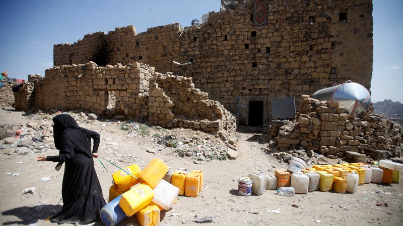 Fotografija: Po dolgem času so si prebivalci strateško pomembnega mesta Hodeida lahko vsaj malo oddahnili. FOTO: Reuters