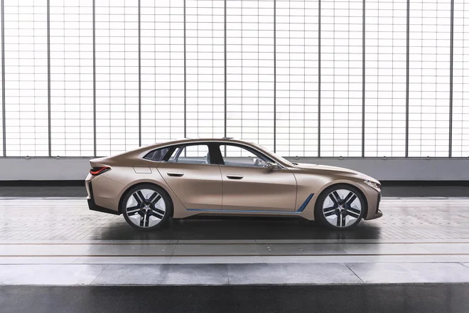 BMW i4 concept<br />
Foto BMW