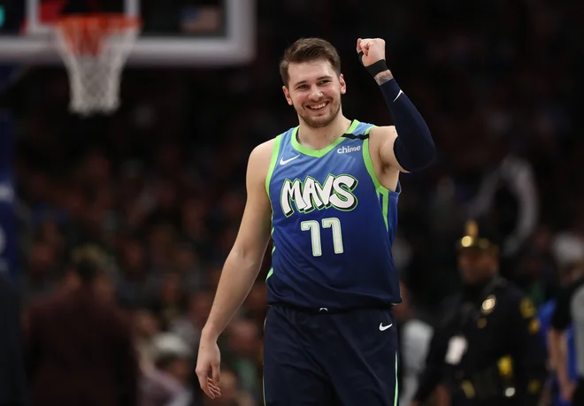 Luka Dončić je prispeval 21 točk (za dve 5:12, za tri 2:8, prosti meti 5:8), 4 skoki in 6 asistenc v 30 minutah igre. FOTO: AFP