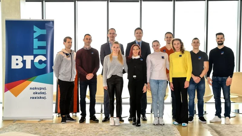 Fotografija: Gimnastika zagovarja delo, vztrajnost in disciplino ter od športnikov zahteva izjemno fizično in psihično pripravljenost. FOTO: Studio Bomba