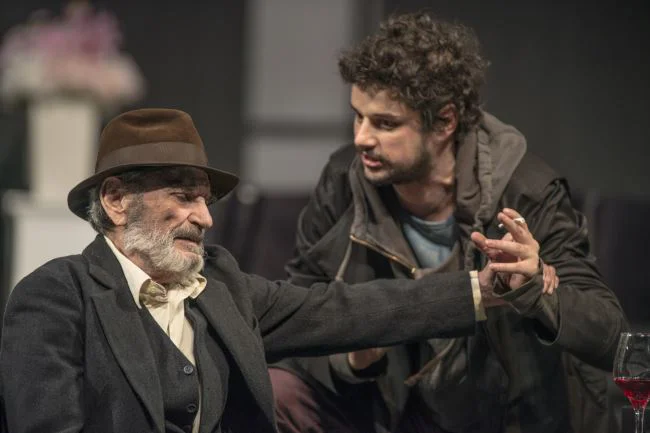 Lani je nastopil v ljubljanski Drami, v Cankarjevem Kralju na Betajnovi v produkciji beograjskega Jugoslovanskega dramskega gledališča in režiji Milana Neškovića. Foto Nenad Petrović