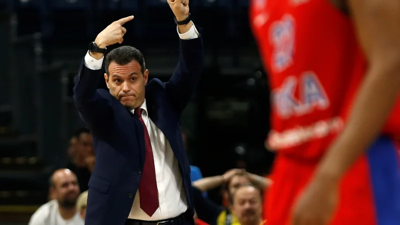 Fotografija: Basketball - EuroLeague Final Four Semi Final A - CSKA Moscow vs Real Madrid - ?Stark Arena?, Belgrade, Serbia - May 18, 2018 CSKA Moscow coach Dimitrios Itoudis gestures REUTERS/Alkis Konstantinidis - RC1BAFF11520 Foto Alkis Konstantinidis Reuters