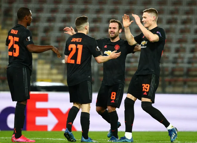 Manchester United je bil razigran pred praznimi tribunami v Linzu. FOTO: Reuters