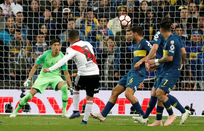 Juan Fernando Quintero je superclasico odločil z lepim golom v 109. minuti. FOTO: Reuters