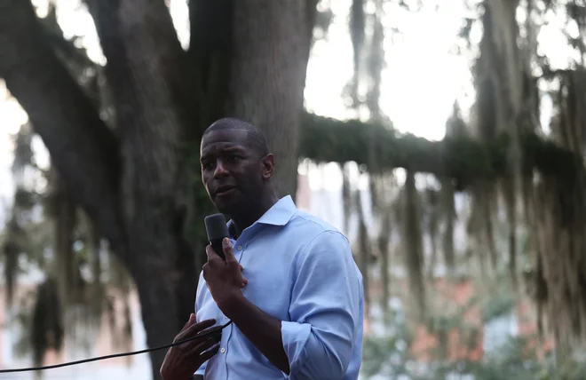 Andrew Gillum je veljal za vzhajajočo zvezdo ameriške demokratske stranke. FOTO: Shannon Stapleton/Reuters