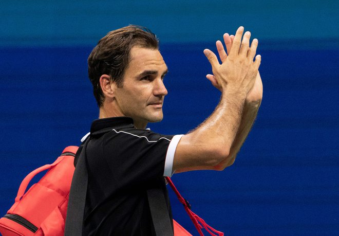 Povsod po svetu Rogerja Federer ohranja izjemno priljubljenost, posebej številni pa so njegovi švicarski rojaki na turnirju v Parizu. FOTO: AFP