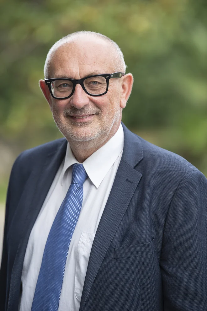 Dr. Mihael J. Toman je podpredsednik Slovenskega društva za zaščito voda. FOTO: Klemen Razinger