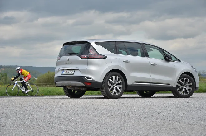 Legendarni renault espace se je z letošnjim letom poslovil iz slovenske ponudbe. Foto Gašper Boncelj