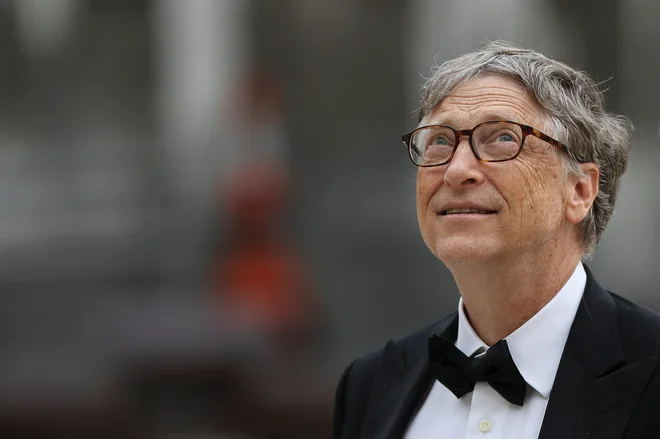 Nekdanji programer in vizionar, milijarder Bill Gates, je leta 2015 na eni svojih predstavitev na konferenci TED svaril pred virusi. Foto: Reuters