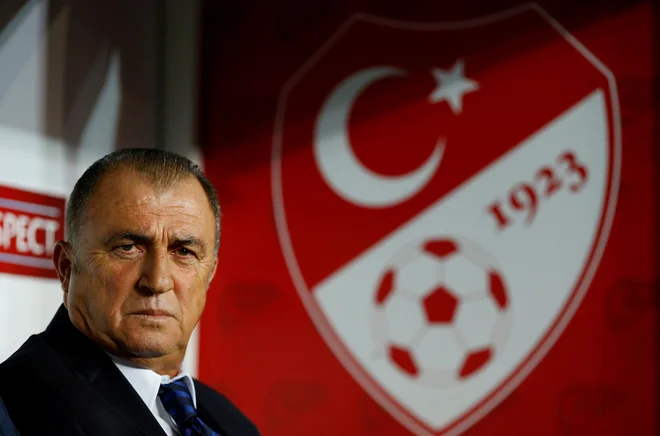 Bivši selektor Turčije Fatih Terim je najslavnejši Turek, okužen z virusom sars-cov-2. FOTO: Reuters