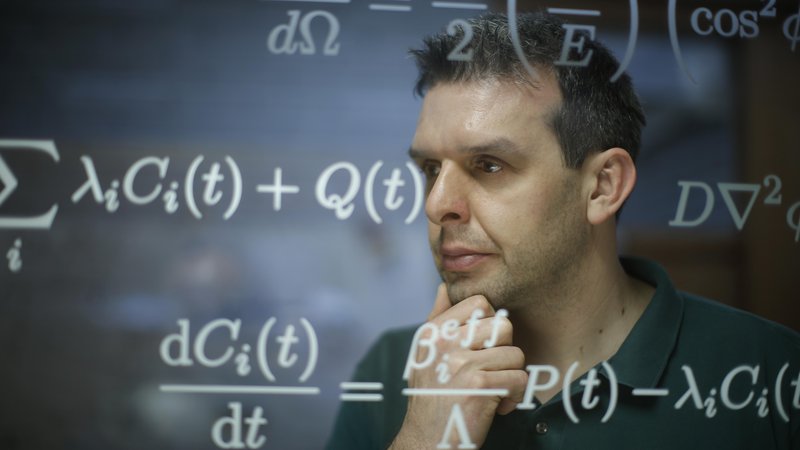 Fotografija: Luka Snoj fizik, doktor znanosti, vodja reaktorja Triga.
Foto Jure Eržen/Delo