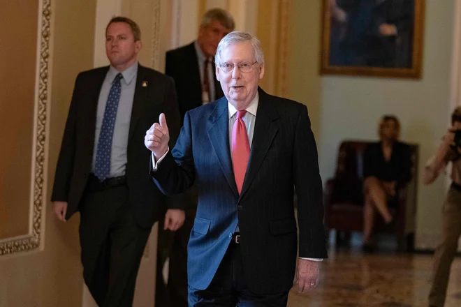 Republikanski voditelj senata Mitch McConnell. Foto Alex Edelman Afp