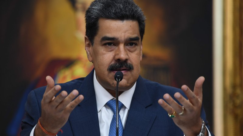 Fotografija: State Department je hkrati za Nicolásom Madurom razpisal tiralico z nagrado za informacije, ki bodo privedle do njegove aretacije, v višini 15 milijonov dolarjev. Foto: Yuri Cortez/Afp