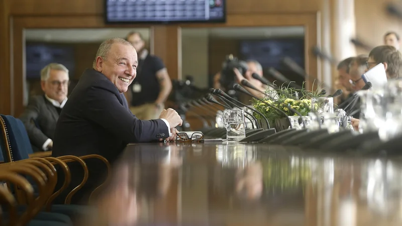 Fotografija: Minister za finance Andrej Šircelj je ta teden dejal, da finančni viri obstajajo in so realni. Foto: Blaž Samec