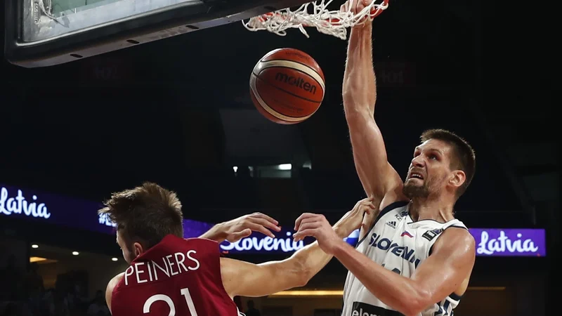 Fotografija: Čeprav se je zdelo, da je Gašper Vidmar že rekel zbogom reprezentanci, je zdaj pred njim tudi olimpijski izziv. Foto Reuters