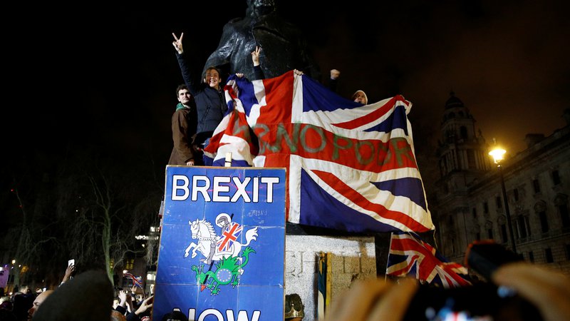 Fotografija: Združeno kraljestvo bo imelo v odnosih z Evropsko unijo kmalu enak status, kakor da nikoli ne bi bilo del nje. FOTO: Henry Nicholls/Reuters