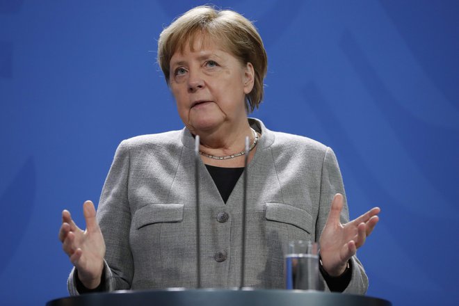 Kanclerka Angela Merkel ostaja najbolj priljubljena političarka v Nemčiji, njeni stranki CDU je podpora v krizi poskočila skoraj za tretjino. Foto: Reuters