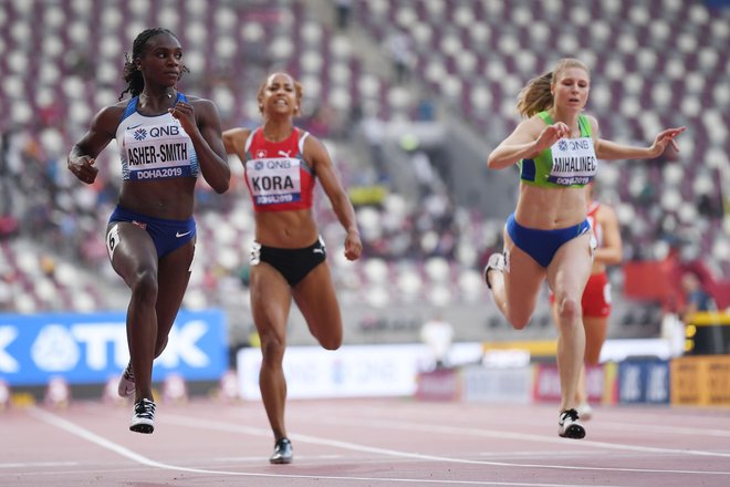 Maja Mihalinec med lanskim nastopom na svetovnem prvenstvu v Dohi v teku na 100 m. FOTO: AFP