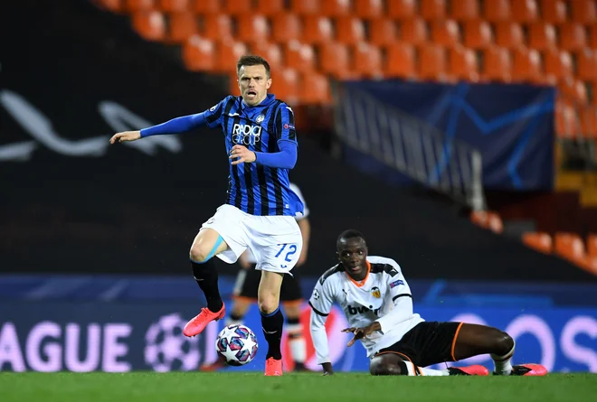 Josip Iličić v Bergamu v dresu Atalante preživlja renesanso svojega nogometnega življenja. FOTO: AFP