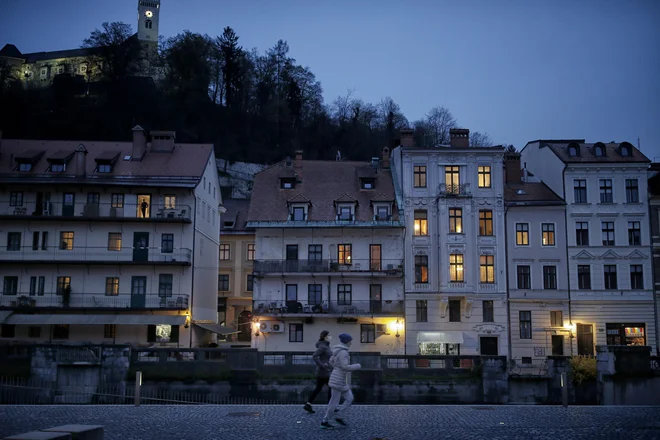 V tem delu prestolnice je veliko je najemnikov, predvsem tujcev, ki si tovrstni najem lahko privoščijo. Foto: Blaž Samec 