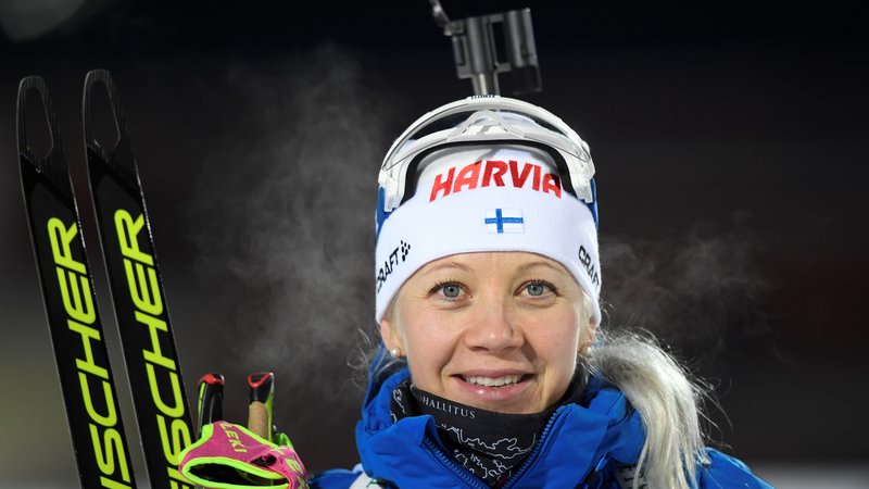 Fotografija: Finska šampionka Kaisa Mäkäräinen je nanizala kar 85 uvrstitev na oder za najboljše biatlonke na svetu, od tega 27 na zmagovalno. FOTO: Reuters