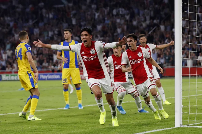 Ajax je ob prekinitvi prvenstva na vrhu nizozemske lestvice, vseeno pa pri klubu predlagajo razveljavitev in predčasen konec te sezone. FOTO AFP