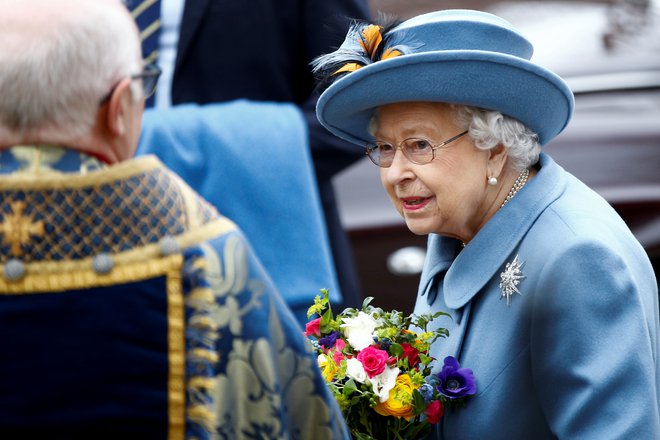 Kraljica je imela zadnji izredni nagovor ob smrti svoje matere. FOTO: Henry Nicholls/Reuters